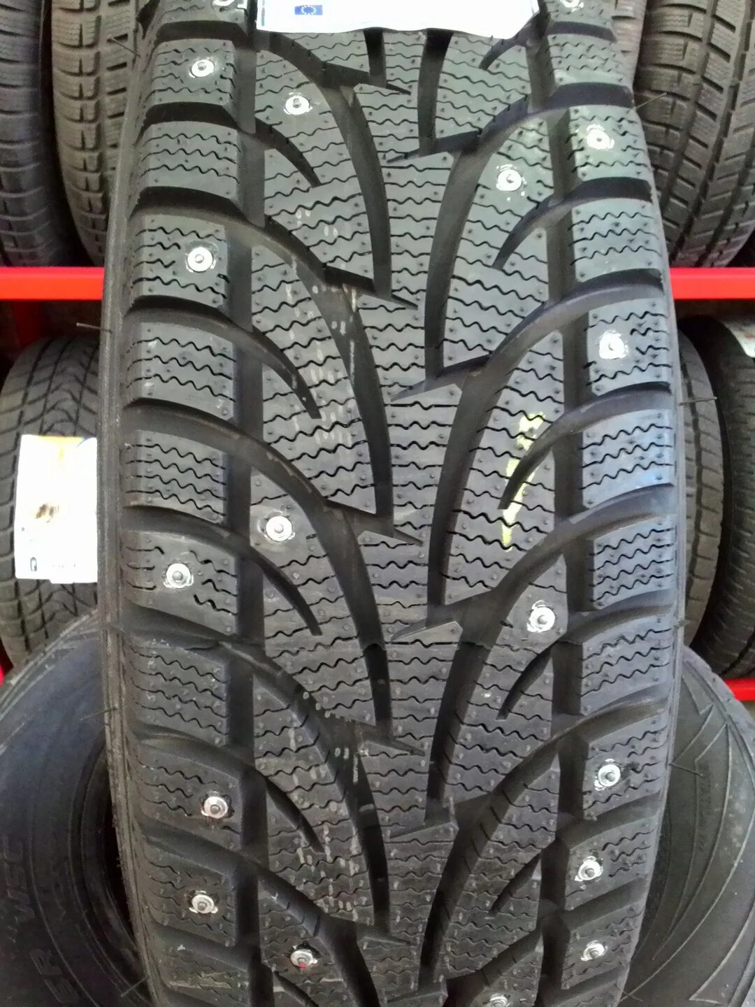 Sailun зимние шипы. Sailun ice blazer wst1. r14 185/70 sailun ice blazer wst1. 215/70r15 sailun ice blazer wst1 109/107r шип. автошина r14 185 c sailun ice blazer wst1 102/100q stud.