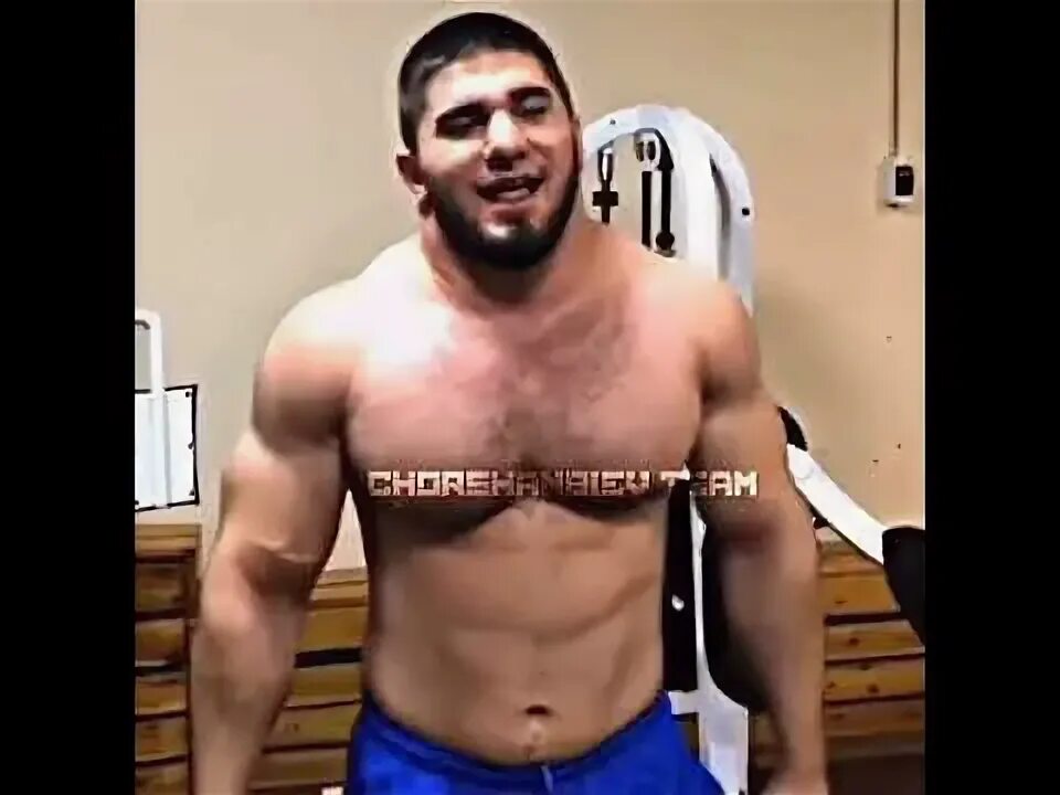 Как выглядят жены асхаба тамаева Асхаба Тамаев избит в Махачкале. YouTube