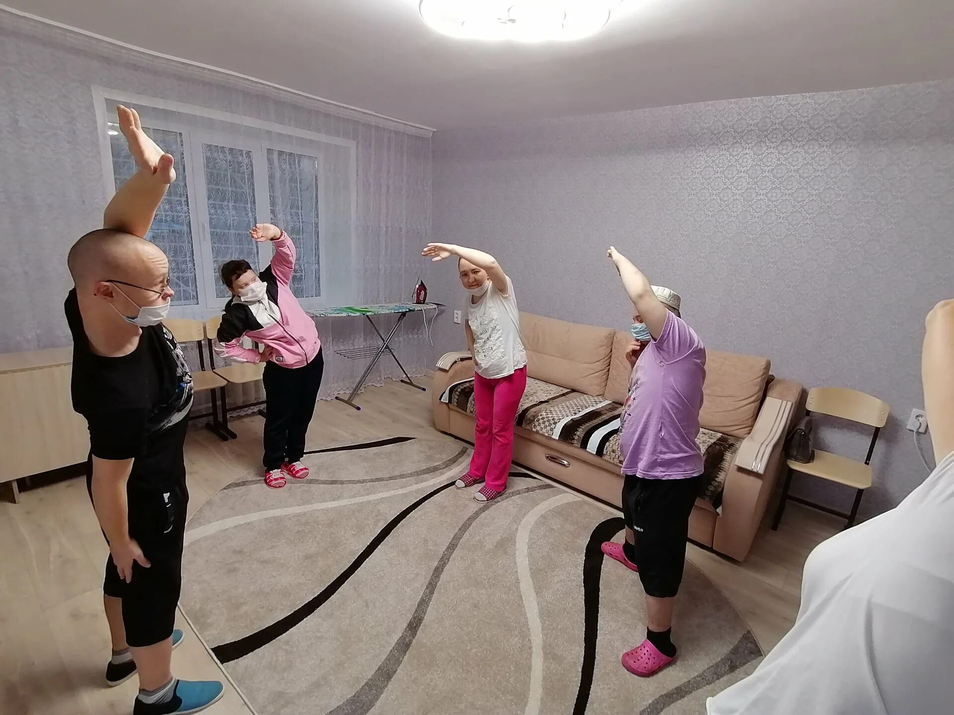 Квартиры яблочко. Тренировочная квартира. тренировочная квартира для инвалидов с ментальными нарушениями. яблочко центр реабилитации инвалидов. тренировочные квартиры яблочко.