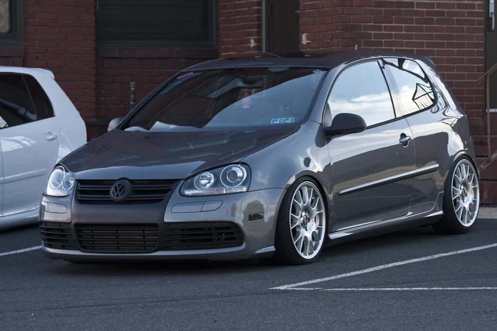 Https mk 5. Гольф 5 стэнс. Golf 5 stance. Гольф мк5. Volkswagen Golf 5 Grey stance.