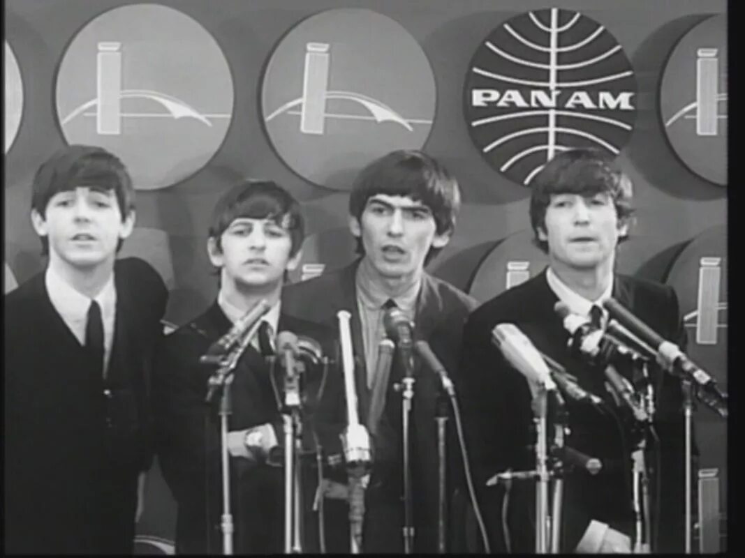 битлз первый визит в сша. The first us visit. студент с ноутбуком. Beatles "anthology 3". The first us visit.