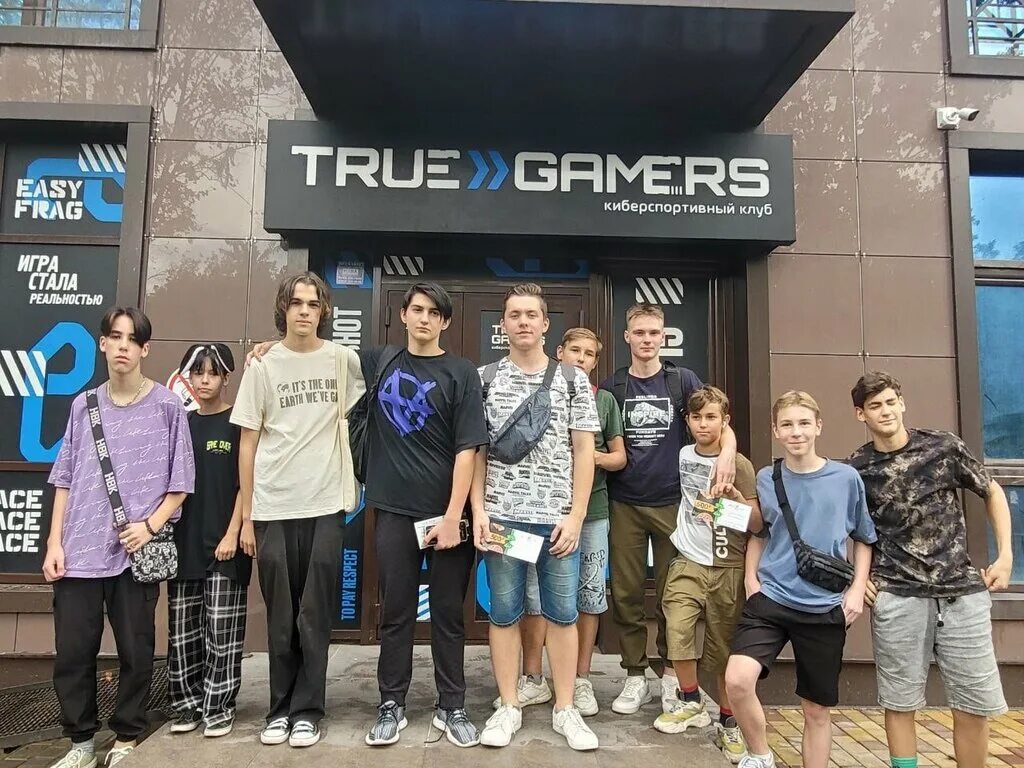 True клуб. True Gamers Симферополь. True Gamers компьютерный клуб. True Gamers Пенза. Триумф Симферополь компьютерный клуб.