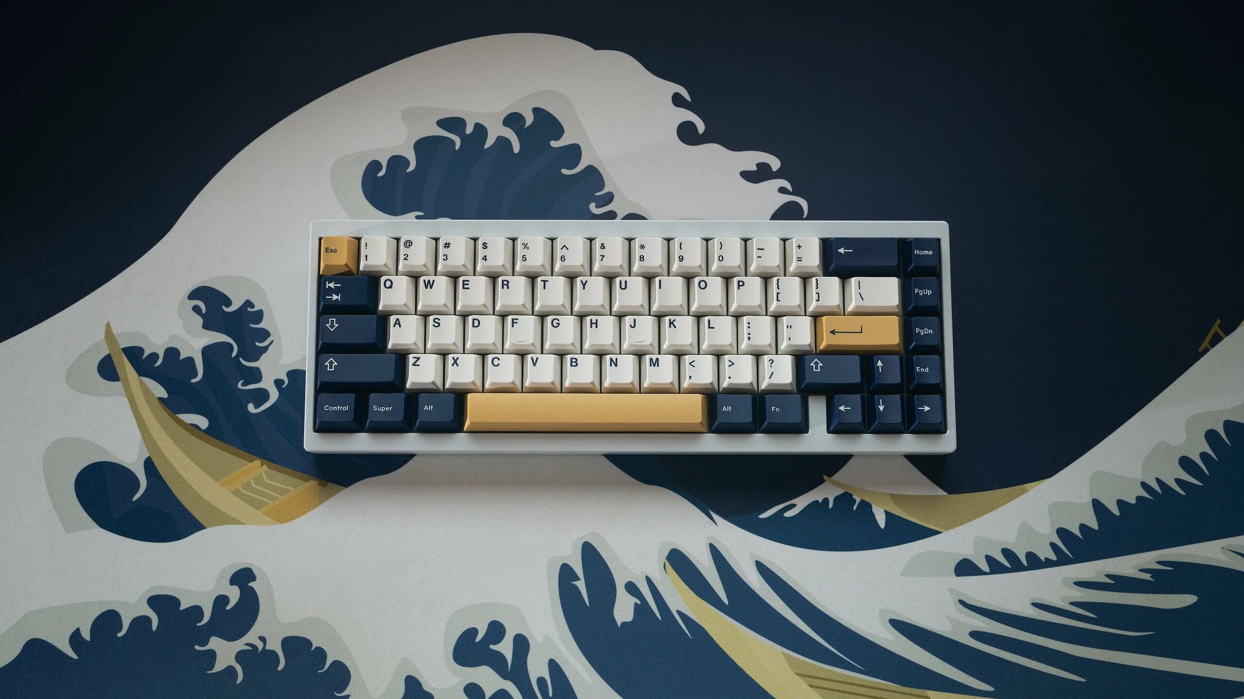 Custom 80 mechanical keyboard. Клавиатура varmilo va87m koi cherry mx red. Gk64 клавиатура. Computer protector plastic. 40 процентная клавиатура.