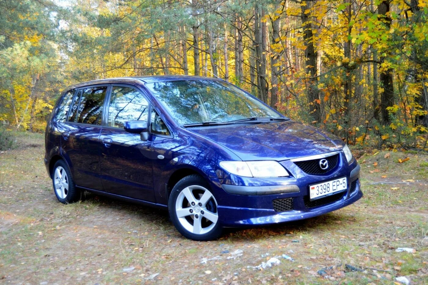 Мазда premacy 2001. Примаси 2001. Мазда премаси 2001 зеленая. Пороги mazda premacy. Примаси 2001.