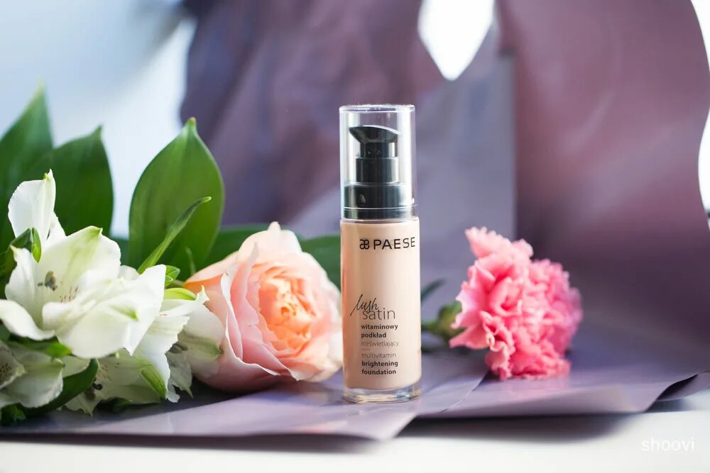 Тональный крем lush satin paese. Lush satin. Тональный крем lush satin paese свотчи. Paese lush satin свотчи. Тональный крем lush satin paese.