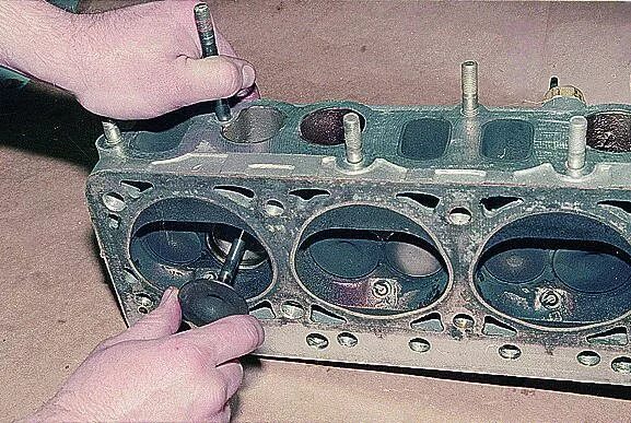 Как снять головку 402 Снятие ГБЦ ЗМЗ 402.10 ГАЗ 3110, 2,3 л, 1998 года своими руками DRIVE2