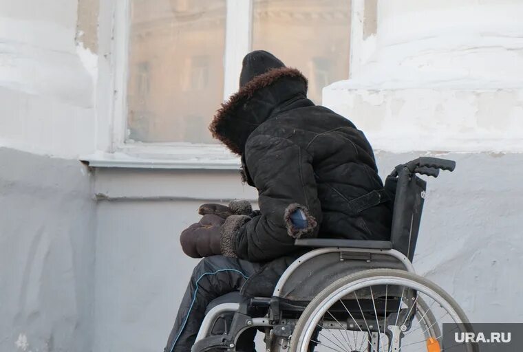 Сломали инвалиду