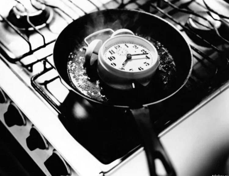 Будильник утро. 6 утра от того. 6 утра от того. 6 утра от того. 6 утра от того.