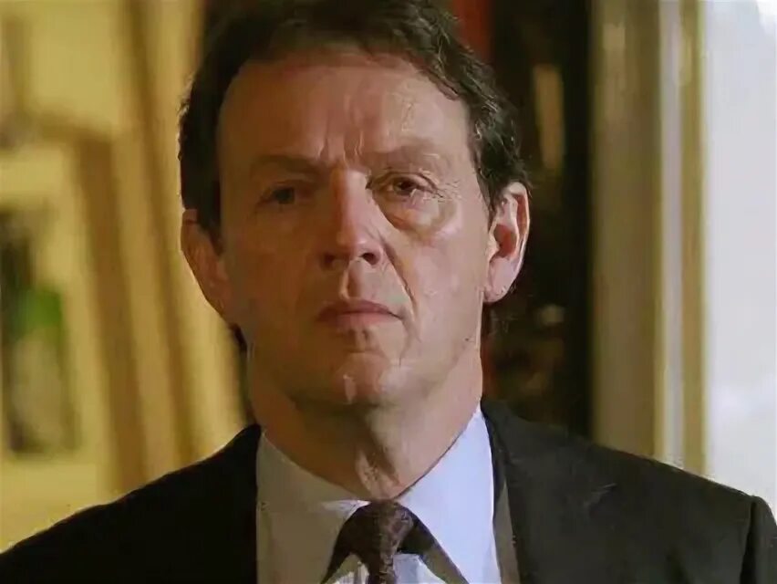 Инспектор льюис сериал. Сериал инспектор льюис 1 сезон обложка. Инспектор льюис. Льюис сериал. Инспектор гаврилов сериал 2024.