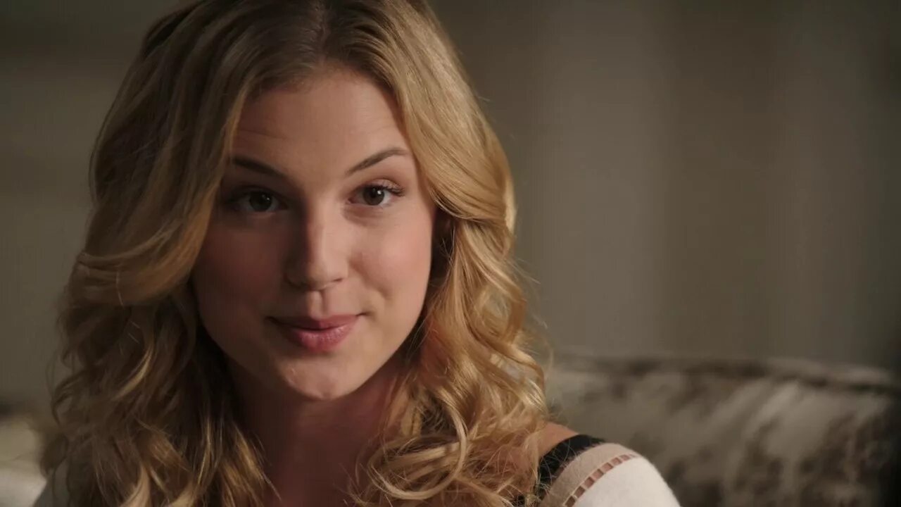 Who s laughing перевод