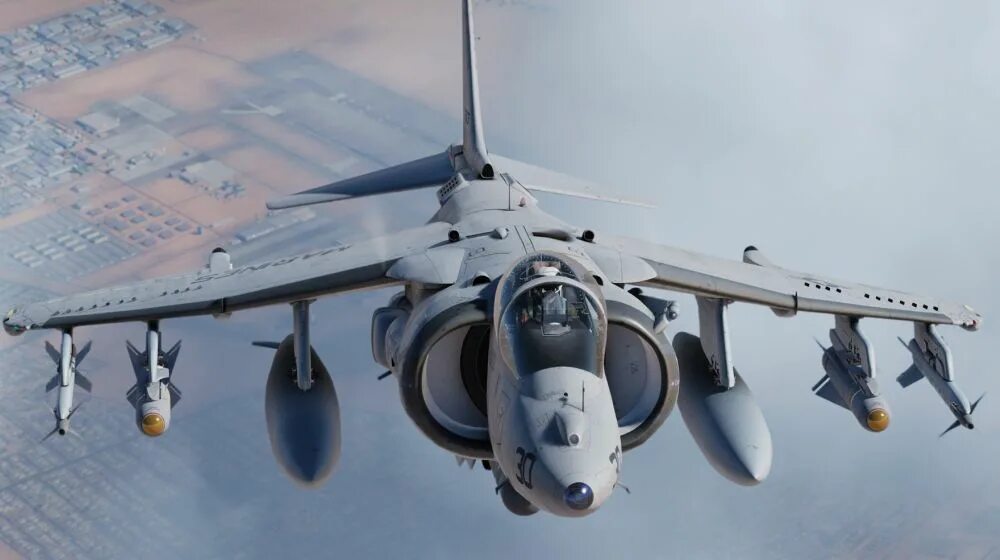 Av 8 на русском dcs. Av-8b harrier ii plus. Штурмовик av-8b «харриер» ii. Пилот av-8b harrier uk. Av-8b harrier ii.