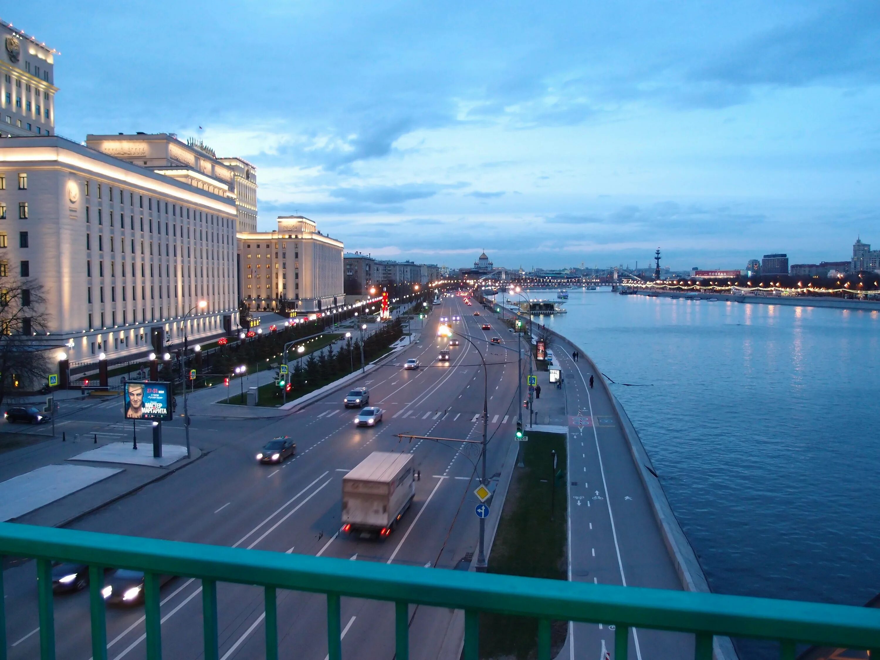 фрунзенская набережная спб. хамовники фрунзенская. хамовники набережная. фрунзенская фото. фрунзенская набережная москва.