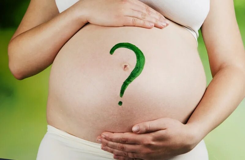 Забеременела после менопаузы. Живот женщины. Беременный живот. Беременность в менопаузу. Женщины беременные при климаксе.