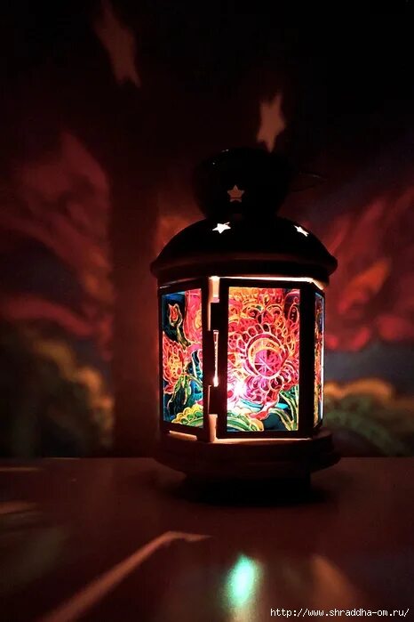 хохлома. музей старых фонарей омск. роспись осеннего подсвечника. витраж хохлома. волшебные фонари омск отзывы.