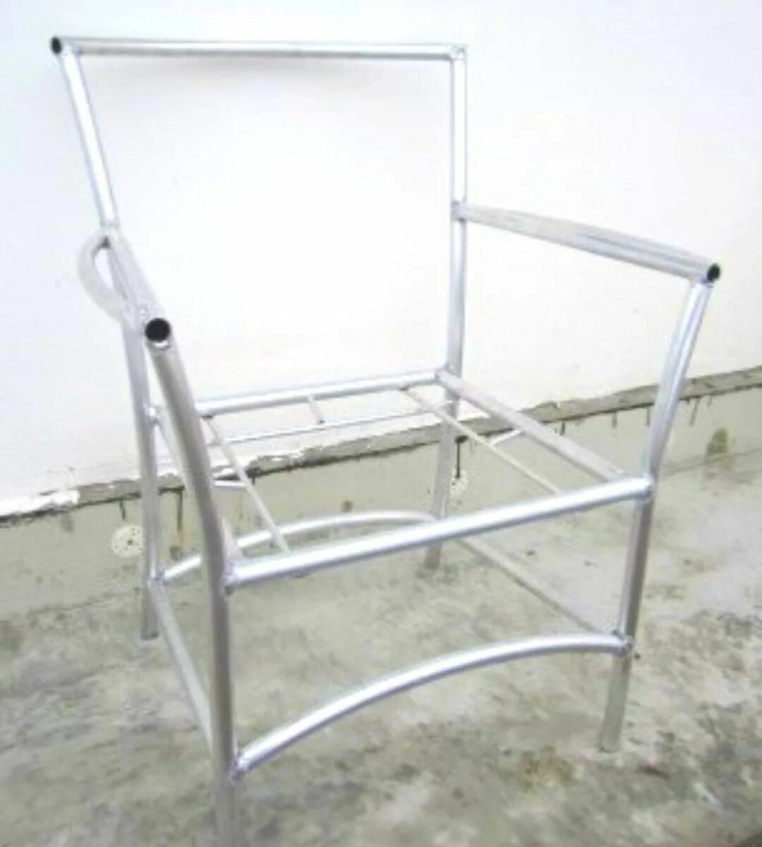 Куплю каркас алюминиевый. Кресло на алюминиевом каркасе. Каркас стула алюминий. Алюминиевый каркас для стула. Алюминиевые каркасы для плетеной мебели.