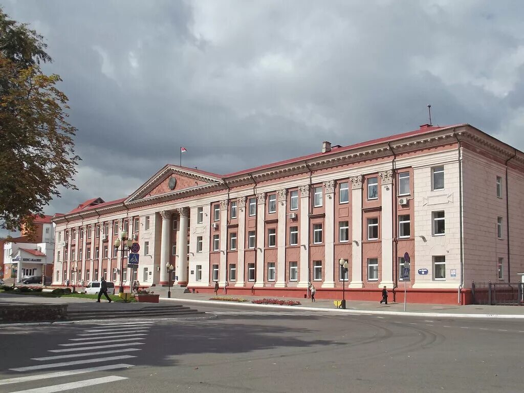 Мозырь информация. Мозырь горисполком. беларусь город мозырь калинина. мозырь калинковичи город в белоруссии. мутижар достопримечательности калинковичи.