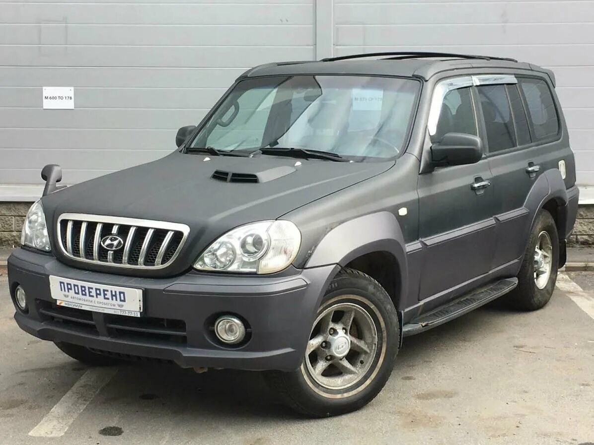 Hyundai Terracan 2.5 дизель. Hyundai Terracan 2001. Хендай Терракан 2.5 2002. Hyundai Terracan 2.5 черный.