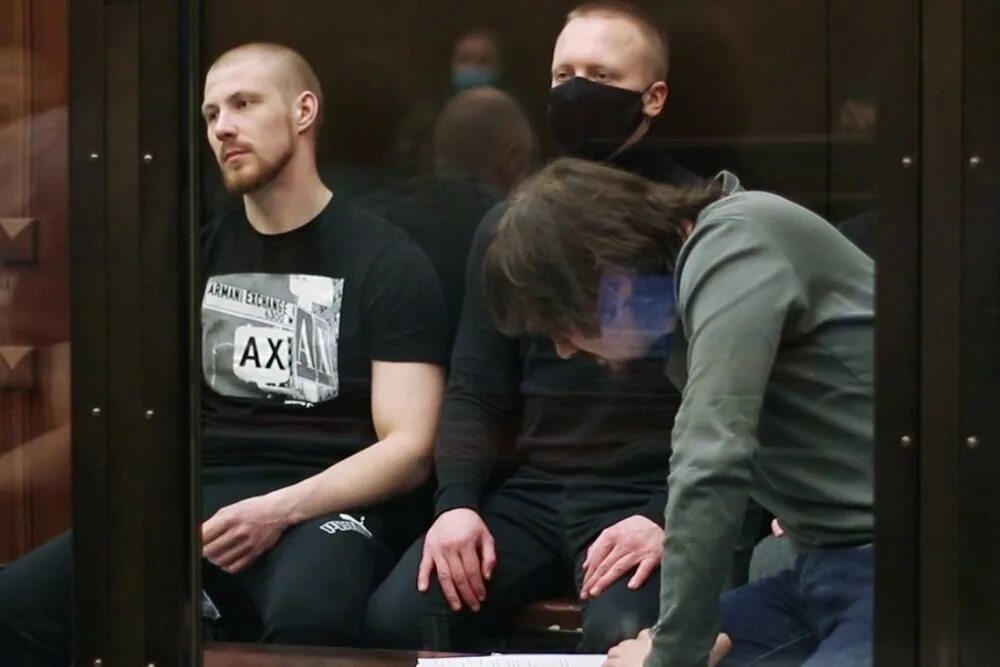 Наемники приговорены к смертной казни в днр. Айден аслин. Напали на судью по уголовному. Приговоренный 12. Джон нейланд.