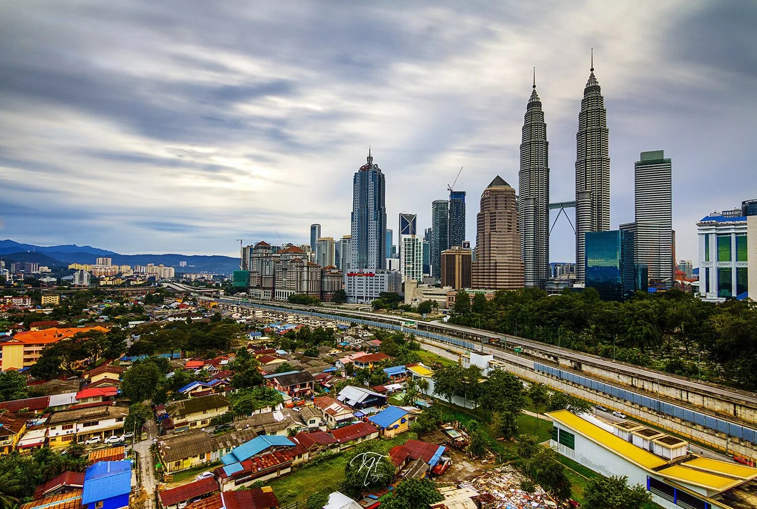 Название самой длинной столицы. Куала Лумпур. Kuala Lumpur, Малайзия. Федерация Малайзия Куала Лумпур. Куала-Лумпур Малайзия достопримечательности.
