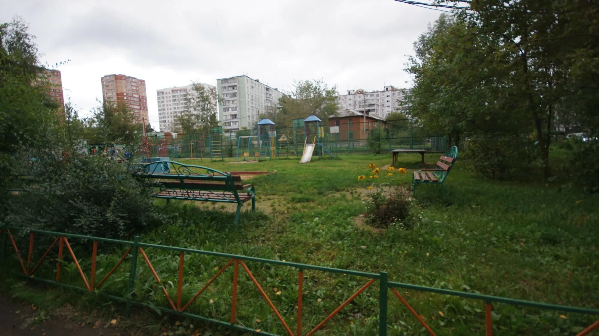 Доктор ай силикатная ул 15. Силикатный клей. Мытищи силикатная. Ул. Улица силикатная королев.