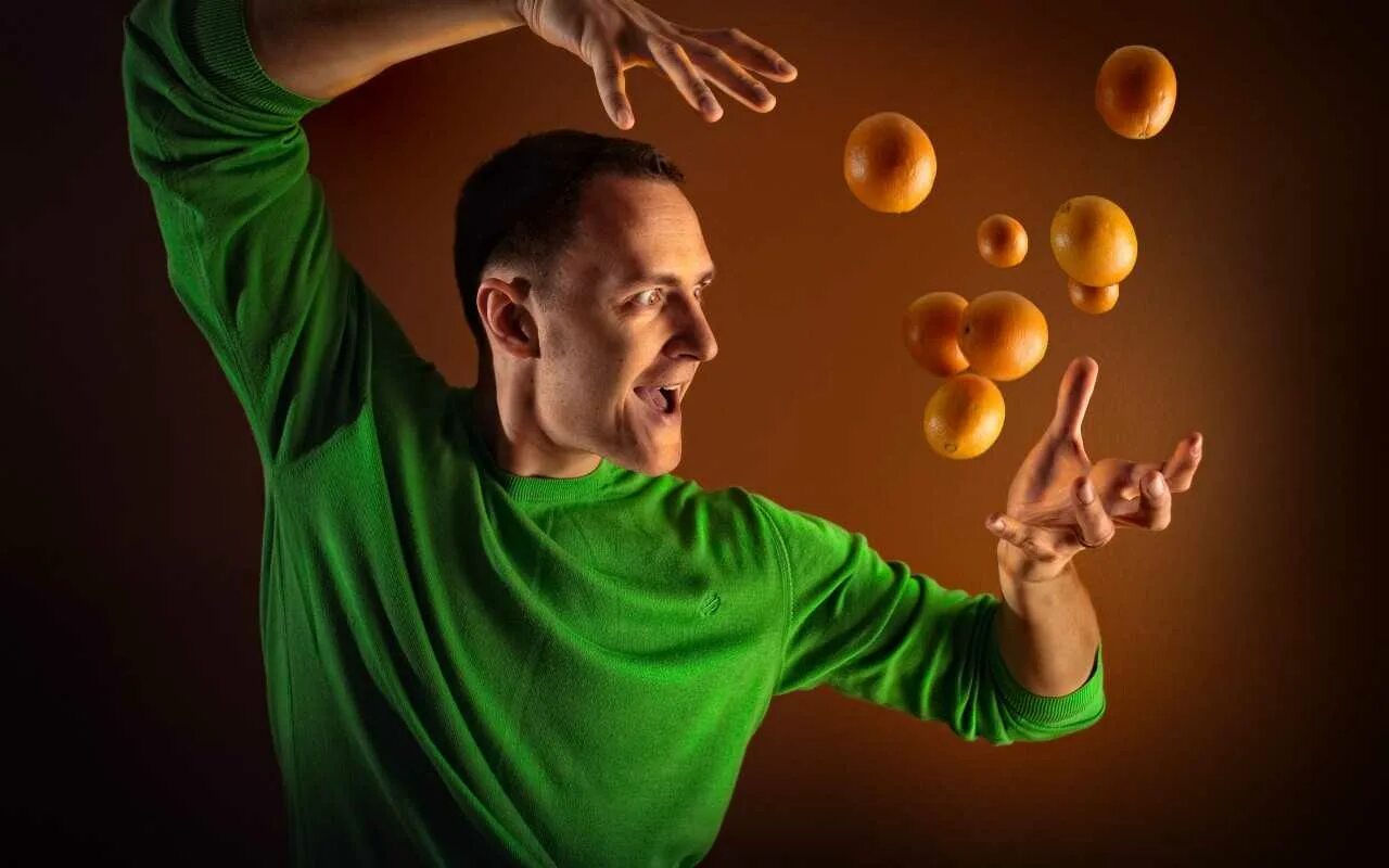 Способность человека отдавать. Критическое мышление. Способность человека отдавать. Восприятие мира человеком. Снижение умственных способностей.