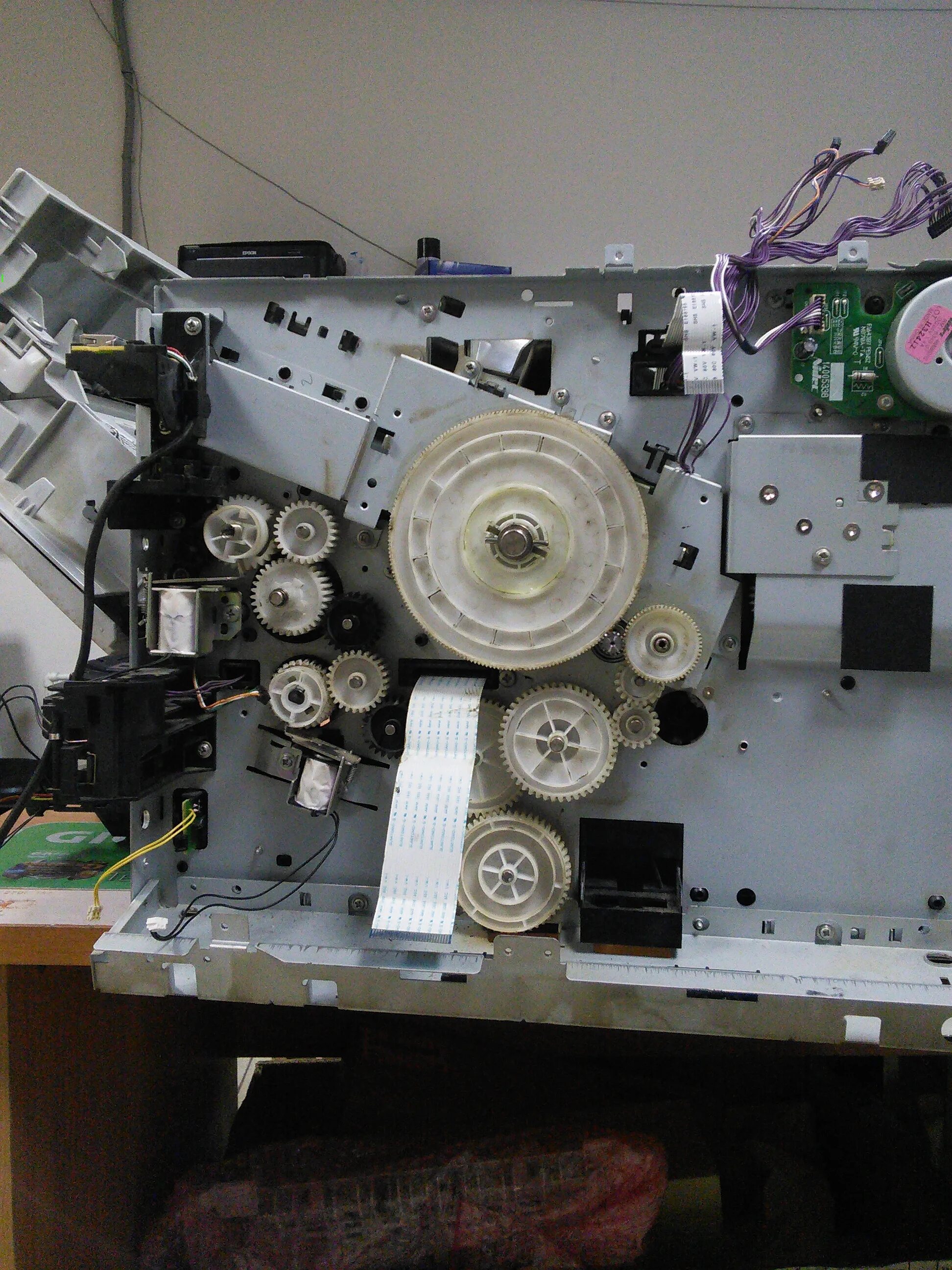 Как заменить главный двигатель на hp p3015 HP LaserJet P2055d чистка лазера