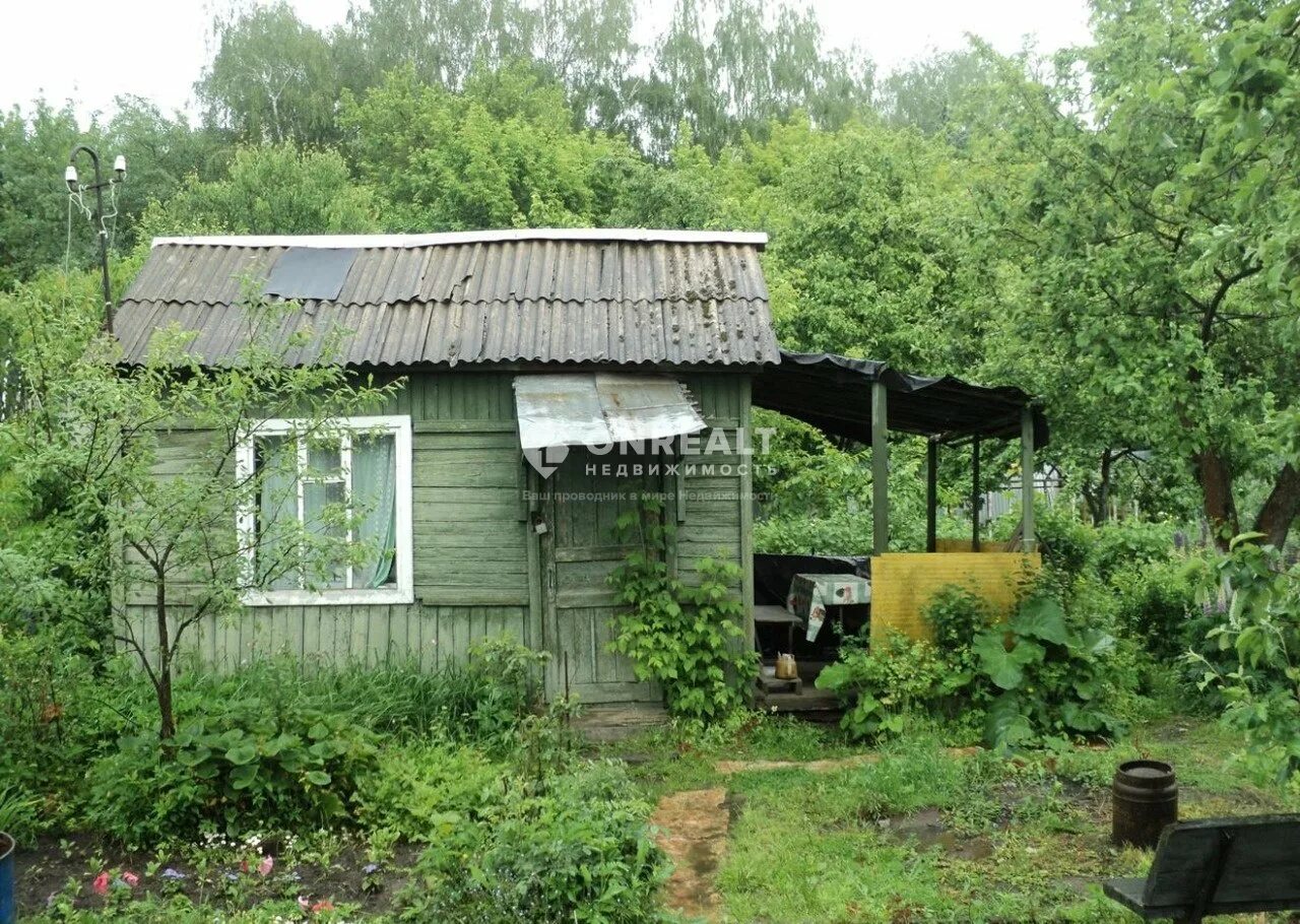 Старый дачный участок. Старый дачный домик. Советская дача. Советская дача 6 соток.