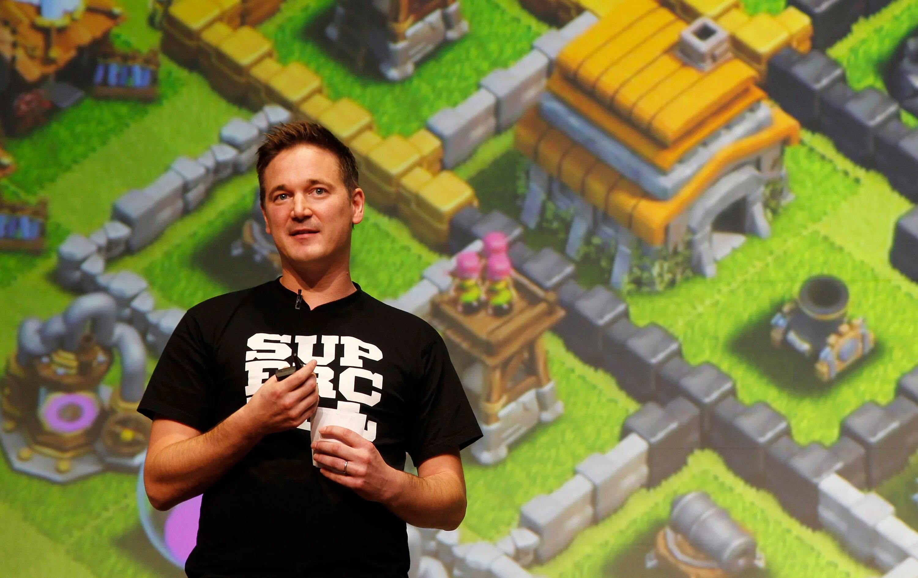 Supercell's clash of clans. Илкка Паананен. Илкка Supercell. Создатель игры клеш оф кланса. Supercell игры.