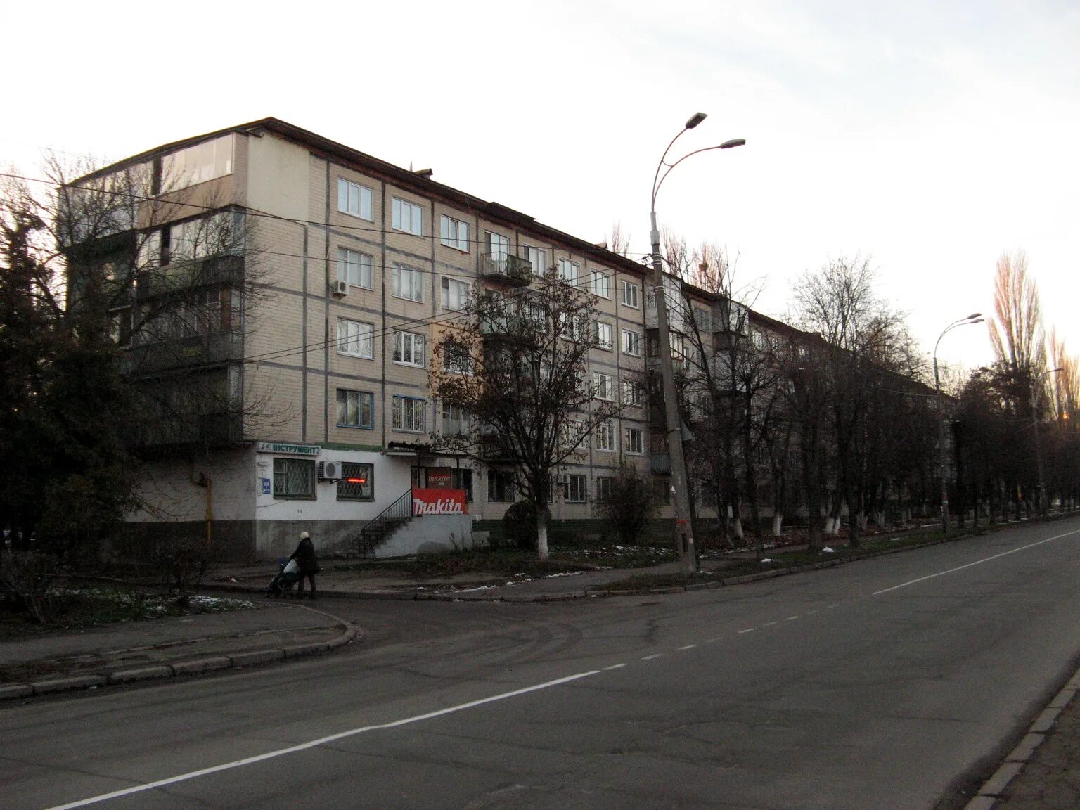 Героев космоса 1