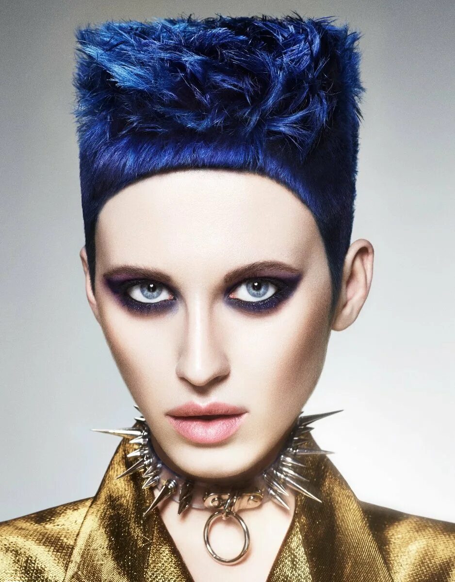 пикси маллет стрижка. мода женских стрижек 2023. модные стрижки 2023 женские. стрижка пикси маллет 2022. мода женских стрижек 2023.