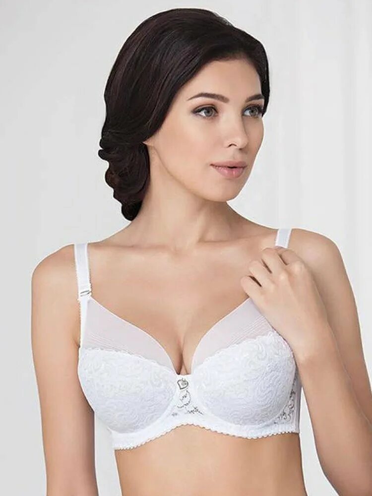 Лифчик 2 размера. Лифчик 2 размера. Второй размер лифчика. Бюстгальтер пуш ап интимиссими. 2 бюстгальтер.