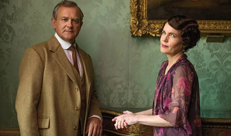 Highclere castle аббатство даунтон. Аббатство даунтон патрик кроули. Аббатство даунтон история. Аббатство даунтон история. Мэгги смит аббатство даунтон 2019.