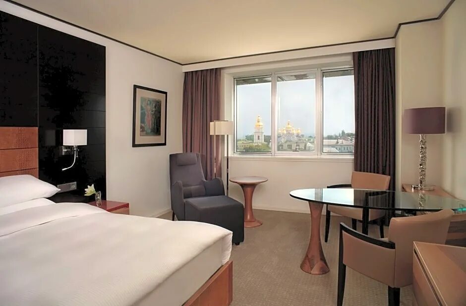 Standard suite. Номер джуниор сьют сверху. Отель вертекс спа эсто садок. Standard suite. Standard suite.