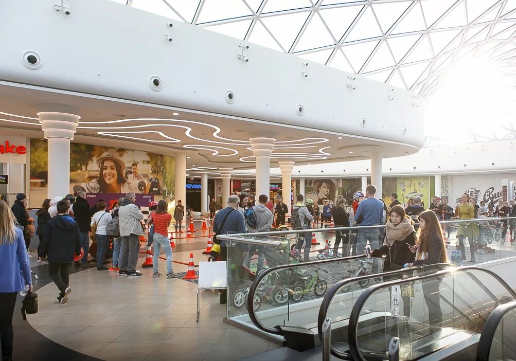 Смоленск тц. Схема торгового центра европейский. Схема план макси петрозаводск этаж. Арена воронеж магазины 3 этаж. Галерея третий этаж.