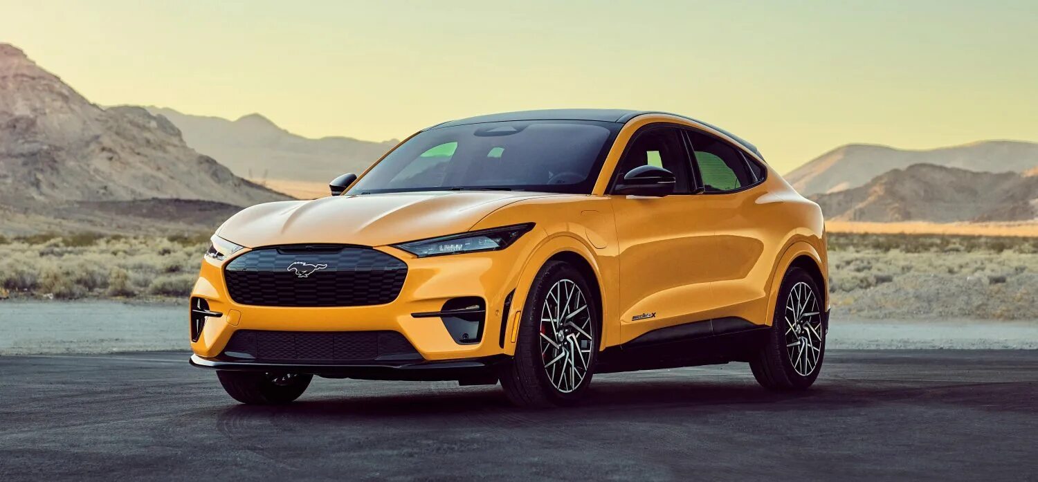 Форд мустанг 2021 электрокар. Ford mustang 2020 кроссовер. Форд мустанг кроссовер 2021. Китайский мустанг. Форд мустанг спортивный.