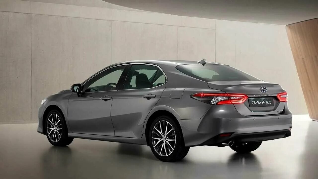 Toyota camry 2. Toyota camry 2021. Тойота камри 2021 белая. 5 2021. Тойота камри новый кузов 2021.