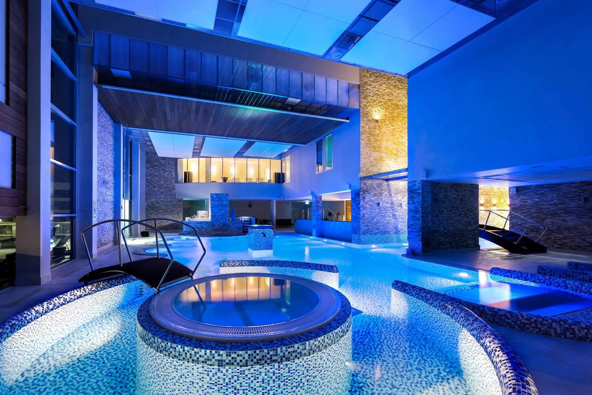 Спа центр гостиницы. Спа-отель noorus spa. эстония noorus spa. narva joesuu noorus spa hotel. нурус отель в эстонии.