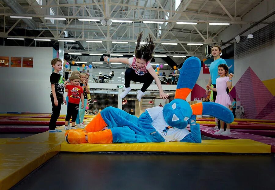 батутный центр небо крымская