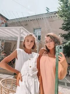 Артемова женя