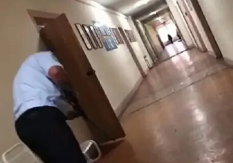 Расстрелял директора завода