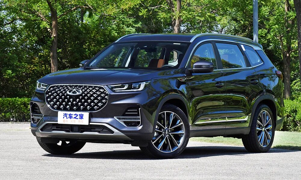 Тигго 8 отличие. Chery tiggo 8. chery tiggo 8 pro. внедорожник чери тигго 8. черри тигго 8 2025.