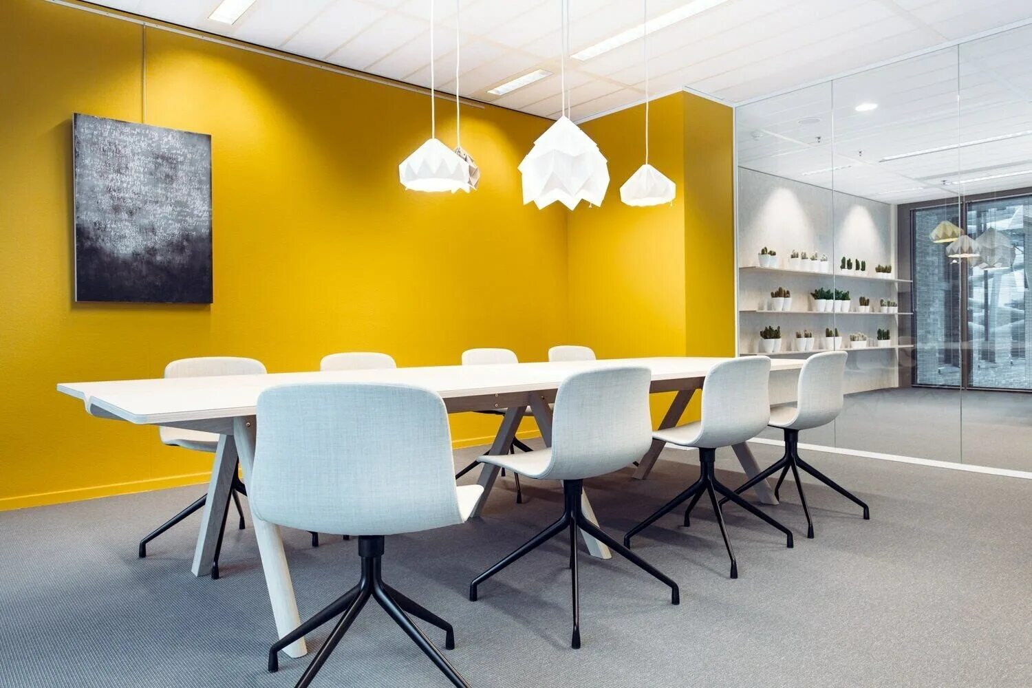 Интерьер офиса. Цвет в интерьере офиса. Цвет стен в офисе. Желтый цвет в офисе. Доска officespace