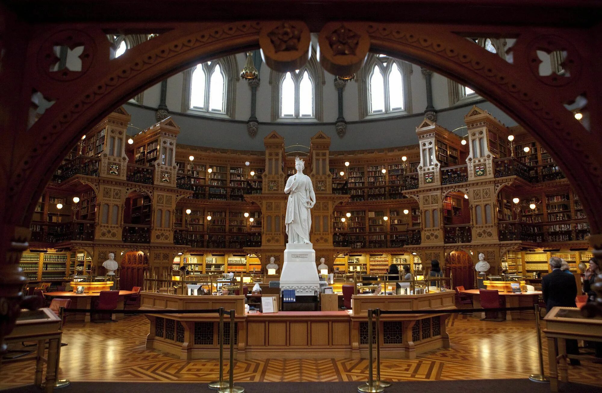 Statue of library