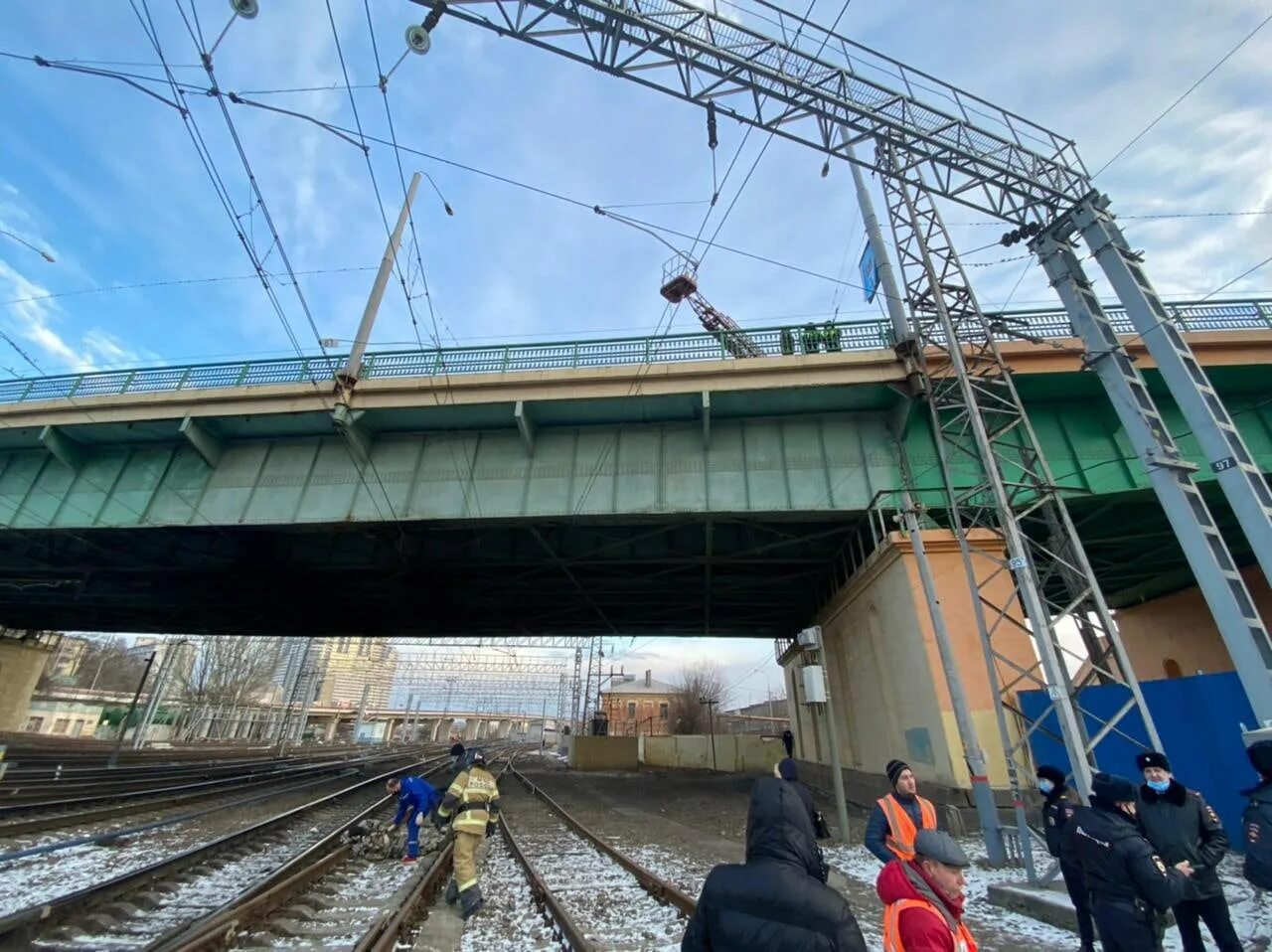 Кс2 упала. Мост Стачки в Ростове на Дону. Авария на мосту Стачки Ростов. Катастрофа мост. Авария в Ростове на Дону на мосту.