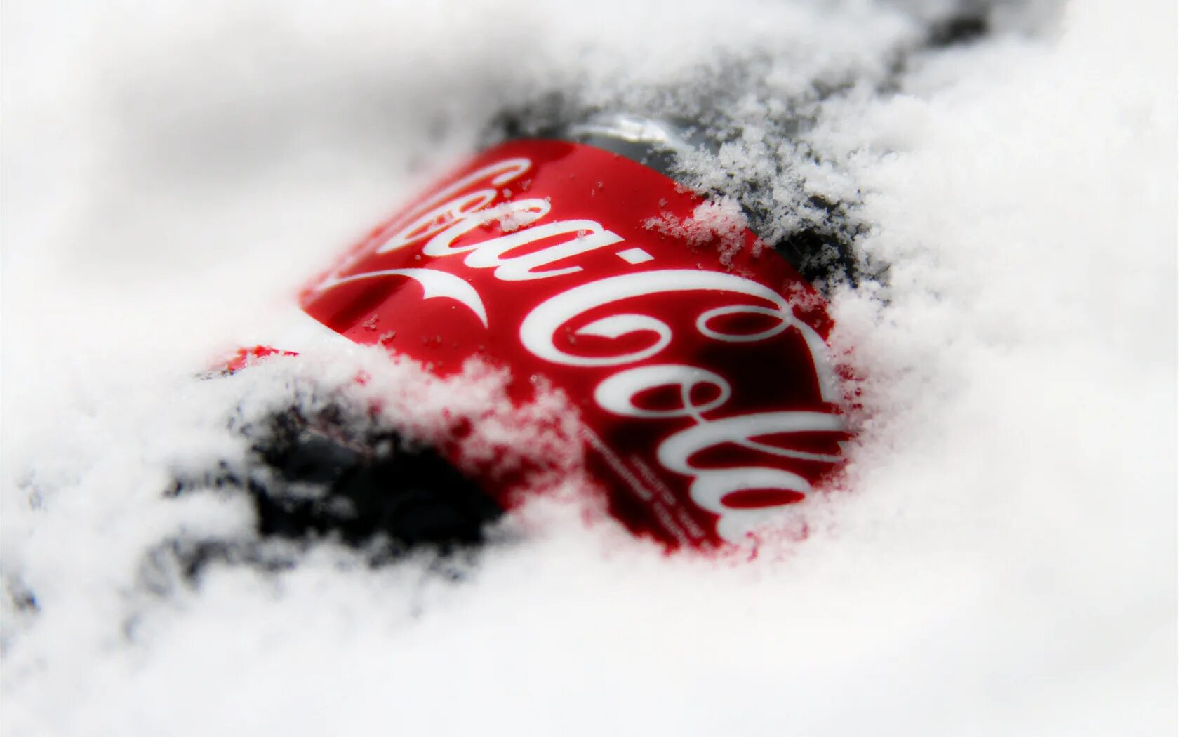Обои coca cola. Кока кола. Обои Кока кола. Реклама Кока-кола Новогодняя. Coca Cola картинки.