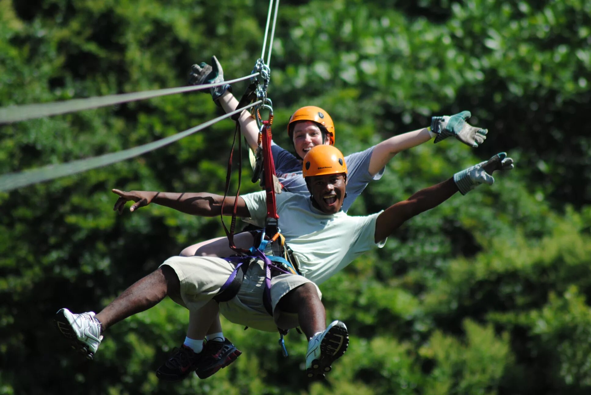 Zip line. Каньон кепрюлю зиплайн. зиплайн в рафт. зиплайн - zip line.