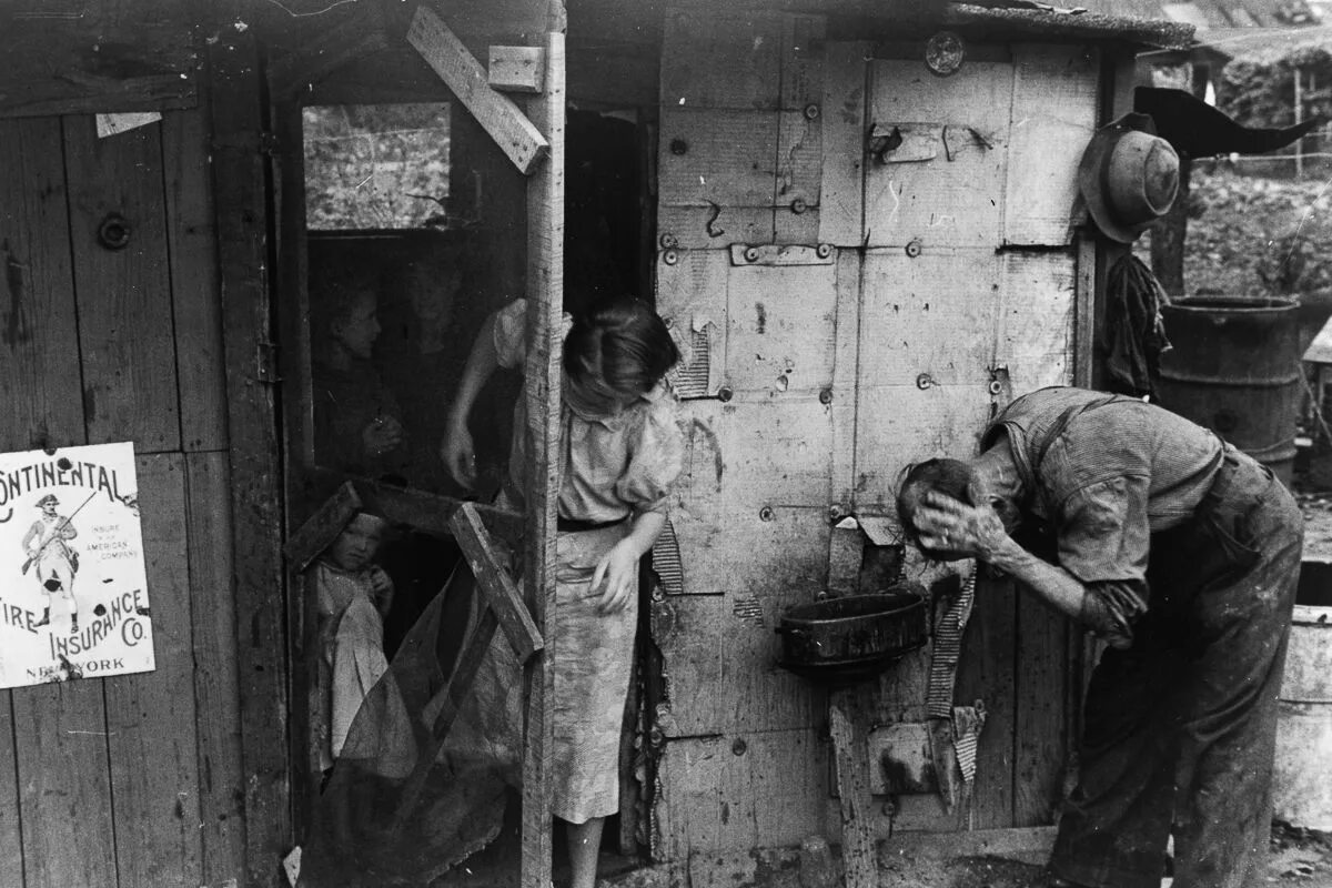 Конец голода. Великая депрессия в США 1929-1933. Великая депрессия в США 1929-1933 Гувервилль. США В период Великой депрессии. Великая депрессия в США Гувервилли.