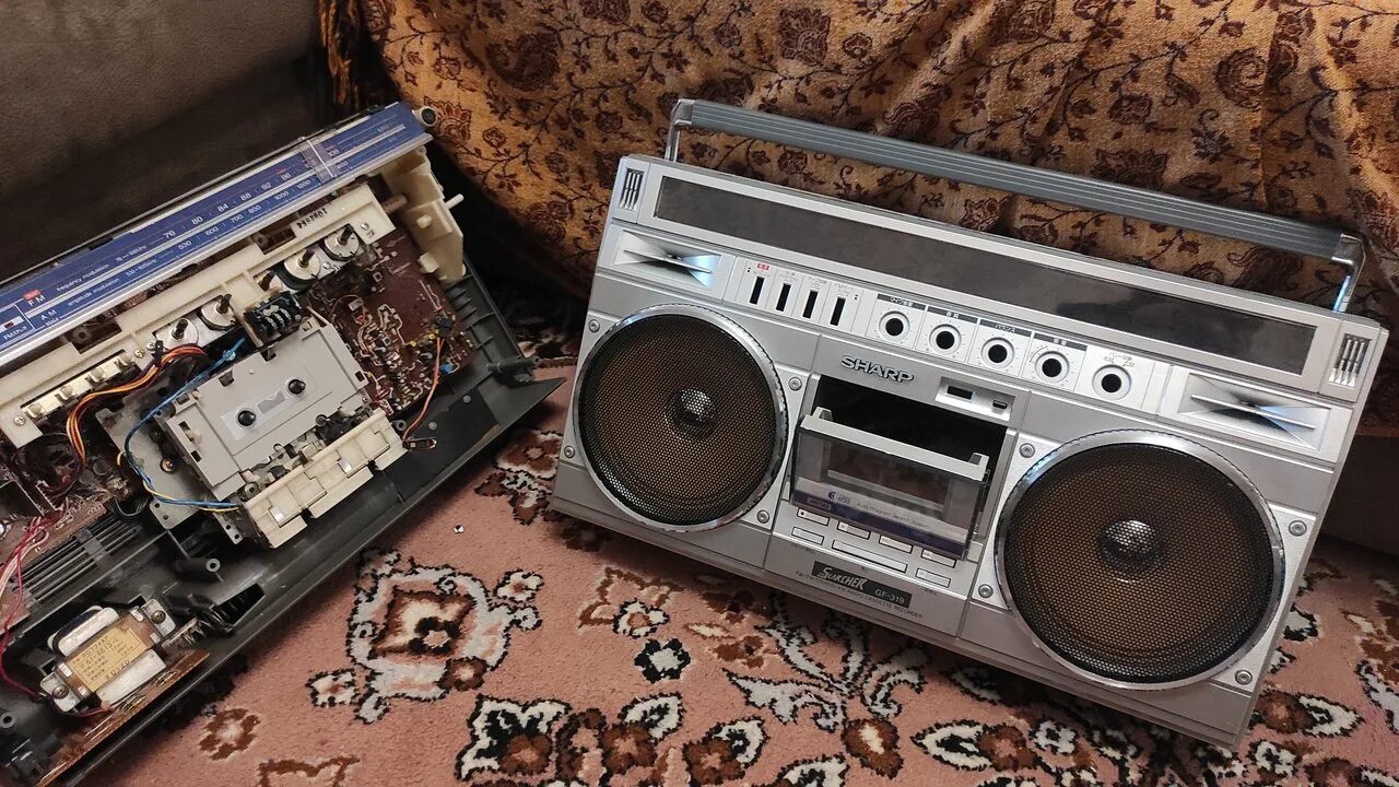 Isophon skb-65. радиотехника 20 века. стерео электрофон вега 109 стерео. радиотехника 20 века форум. проигрыватель вега 109.