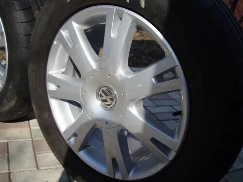 Диски пассат сс р17. Колеса на туарег р18. 17 колеса на touareg. Диски пассат б7 r16. 760 601025aa фчш.