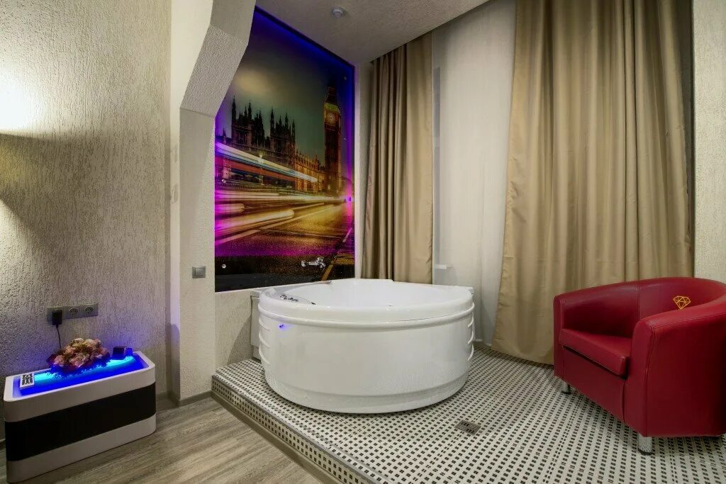 гостиница санкт петербург джакузи. гостиница с большой ванной. апраксин 20 алекс отель. отель с джакузи. алекс отель на звездной.